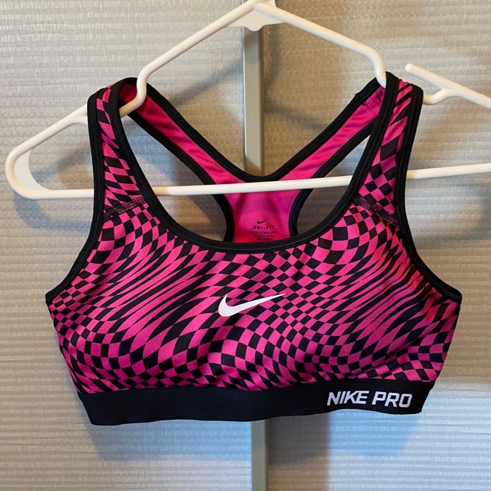 Nike Pro Sports Bra